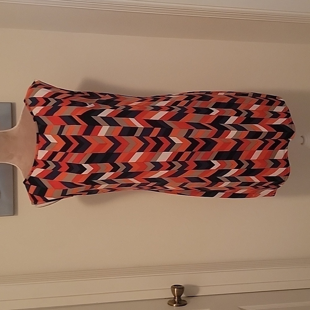 Trina Turk, Size M, Sheath Dress, Offset Chevron Stripes, EUC